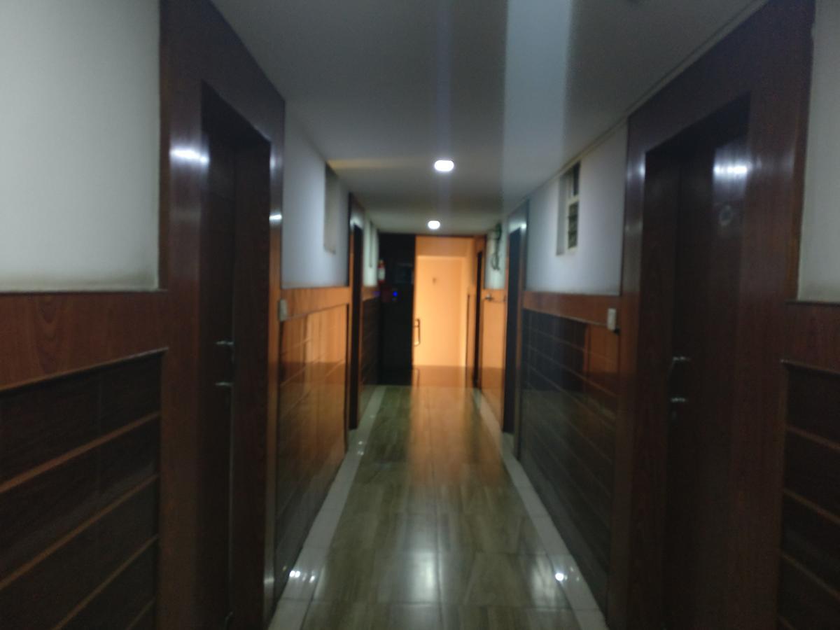 Hotel Skyland Бангалор Екстериор снимка