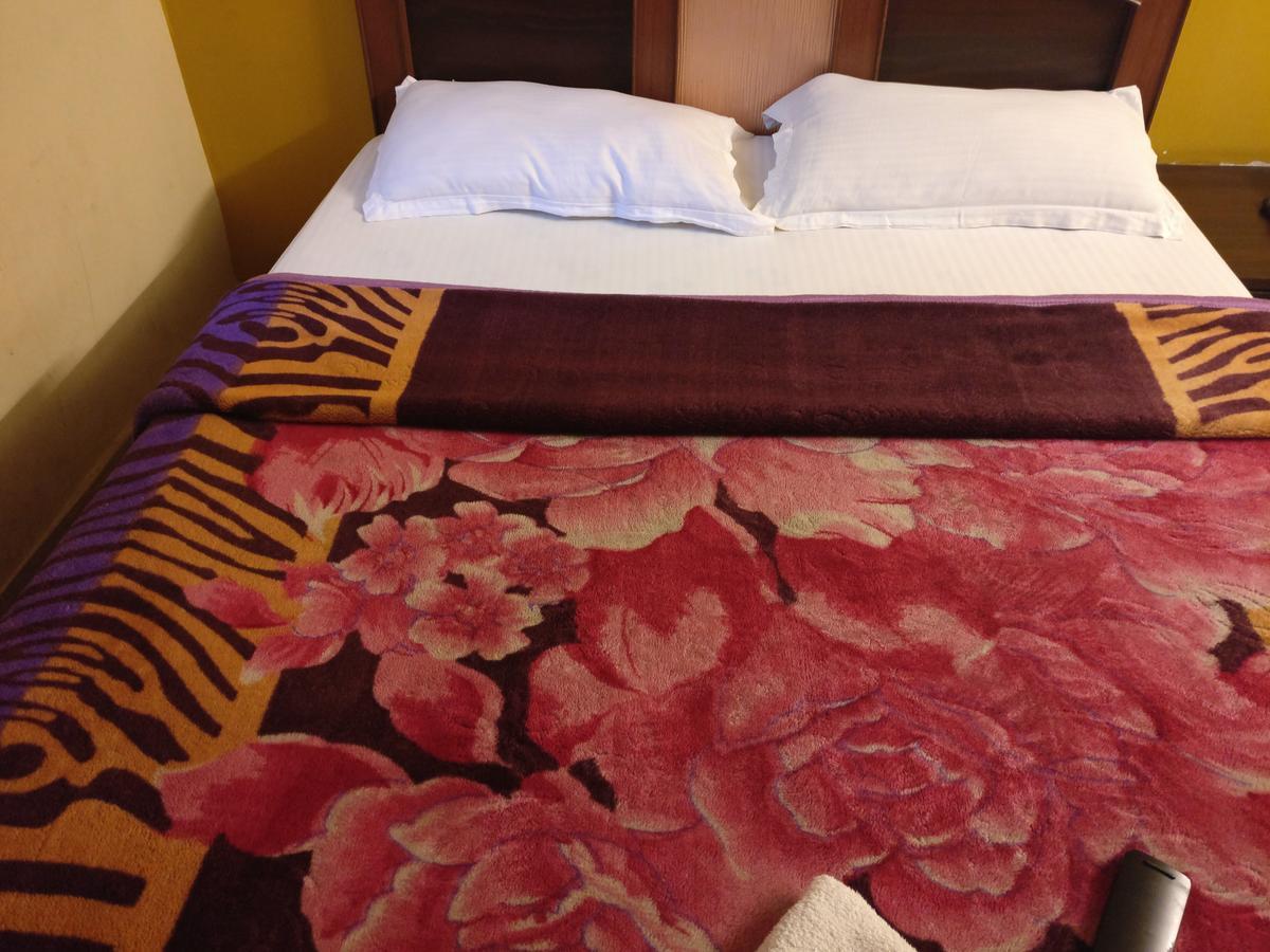 Hotel Skyland Бангалор Екстериор снимка